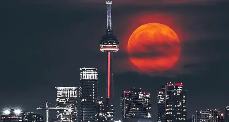 Blood Moon Over Ontario: Celestial Drama, Poutine, and fiva.ca’s Quirky Survival Guide