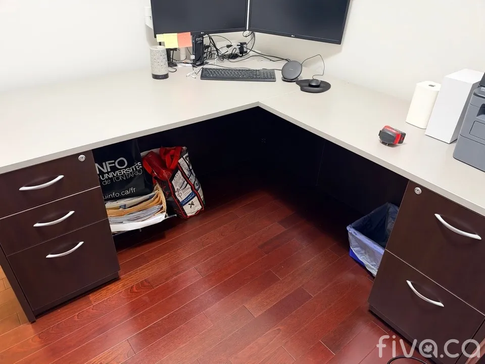 L-Shaped Office Desk with Drawers – 72 x 48 in