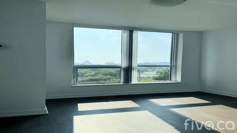 LUXURY Condo APARTMENT for Rent TORONTO | Scarborough STC & TTC