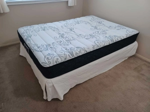 Sealy Mattress, Box Spring & Skirt