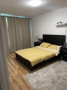 *Beautiful 4 1/2 near Metro University of Montreal for August*