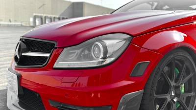 2012 Mercedes-Benz c63 amg coupe w204 v8