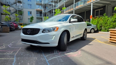RARE Volvo XC60 3.0L turbo Édition limitée OCEAN RACE