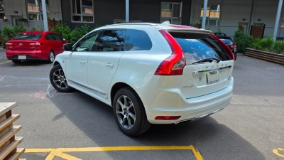 RARE Volvo XC60 3.0L turbo Édition limitée OCEAN RACE