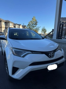 2013 Toyota RAV4 LE AWD | 215,000 KM | Heated Seats | $10,000 OB
