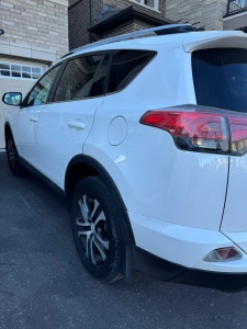 2013 Toyota RAV4 LE AWD | 215,000 KM | Heated Seats | $10,000 OB