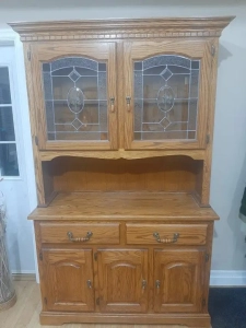Buffet Hutch