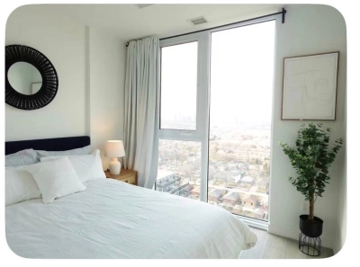 Condo Queenway for rent