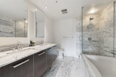 Penthouse Luxury in Century Park with All Utilities Included